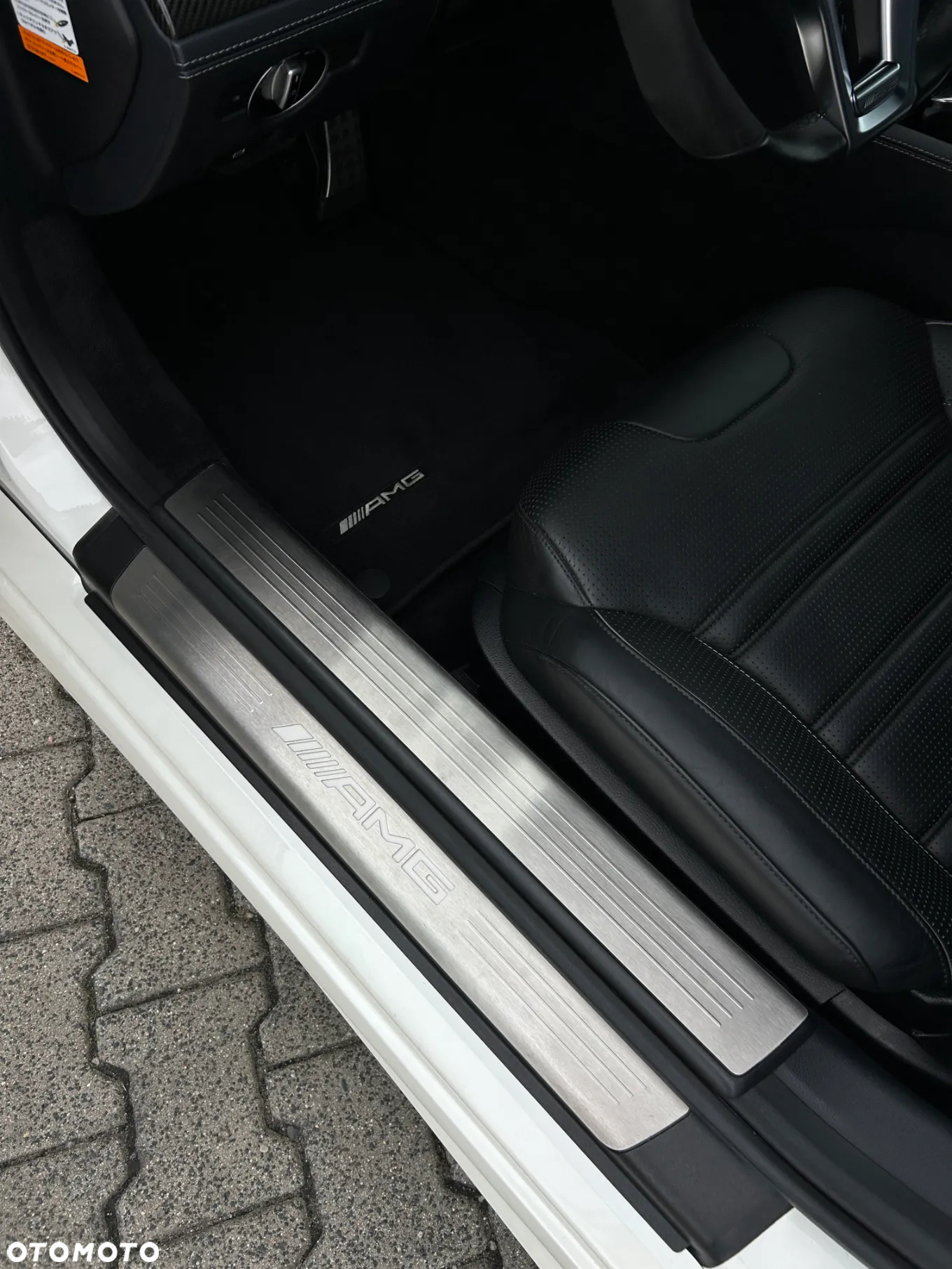 Mercedes-Benz SL - 13