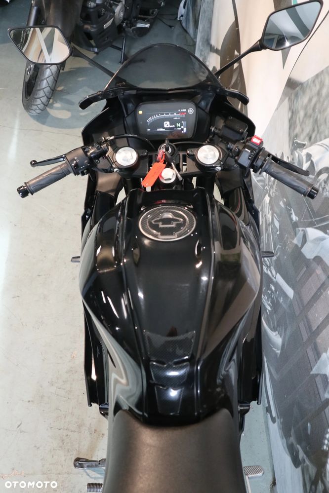 Yamaha R125 - 10