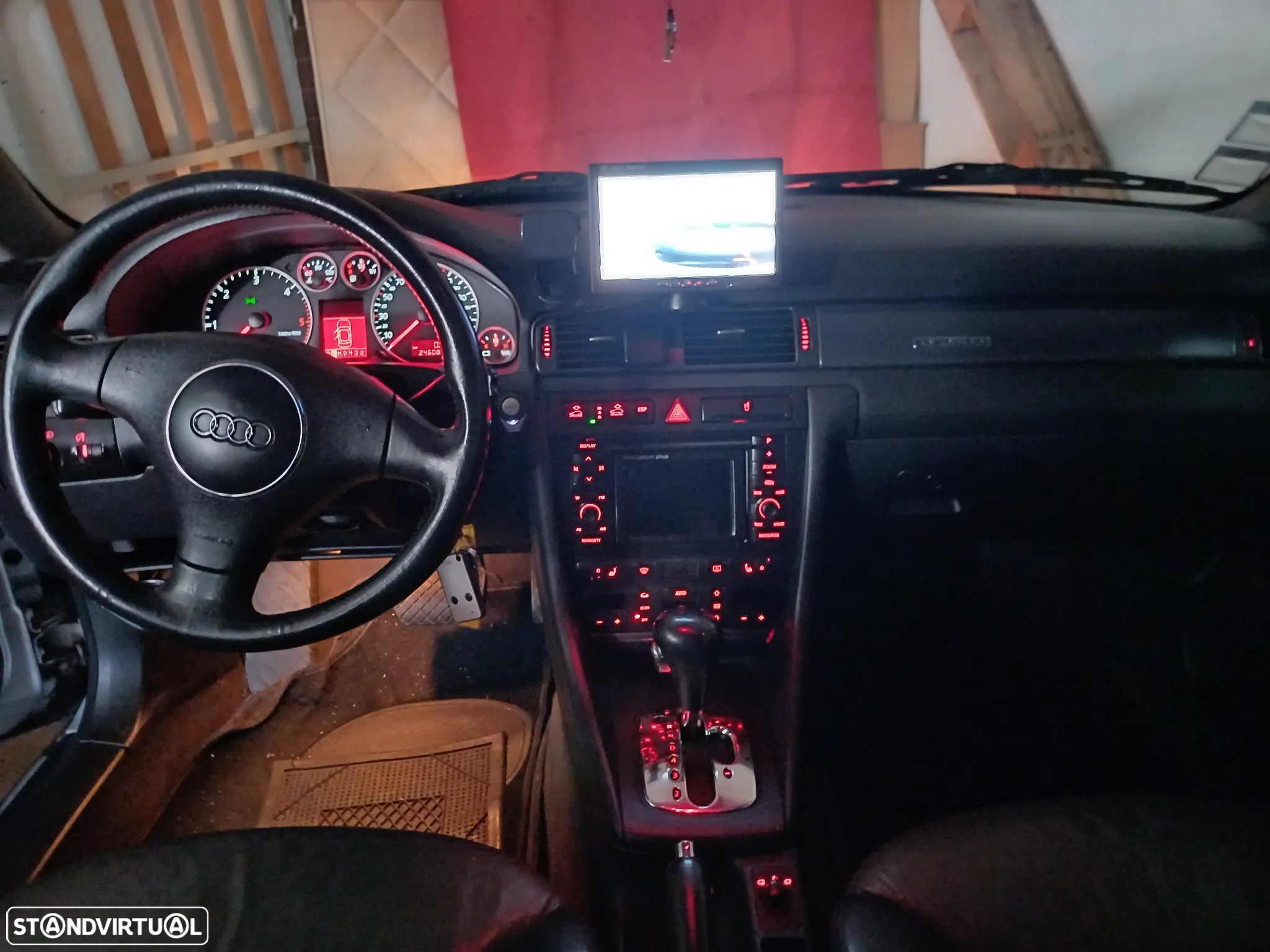 Audi A6 Allroad Quattro 2.5 TDI Tip - 18