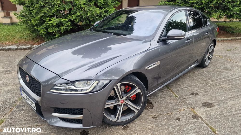 Jaguar XF - 35