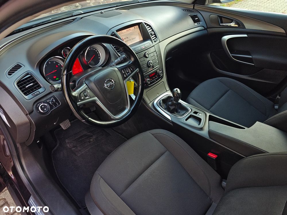 Opel Insignia 1.6 Turbo - 29