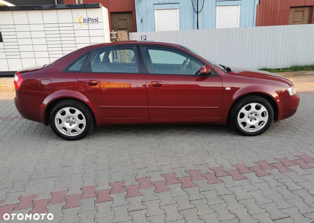 Audi A4 Limousine 2 - 12