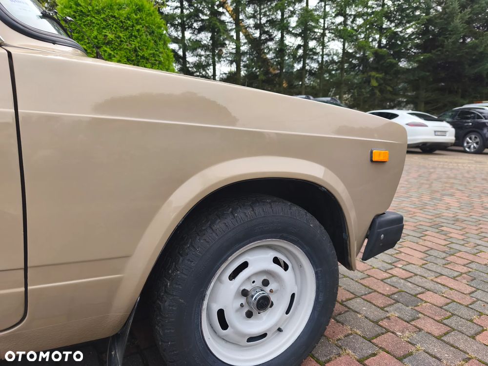 Lada 2107 1300 (21072) - 21