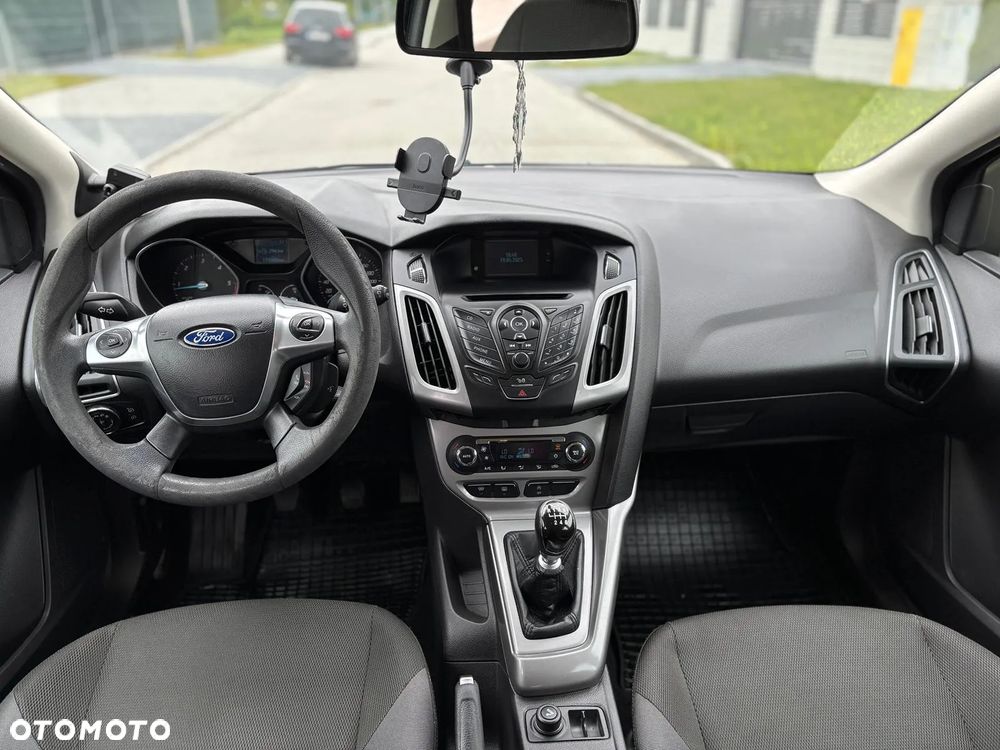 Ford Focus - 15