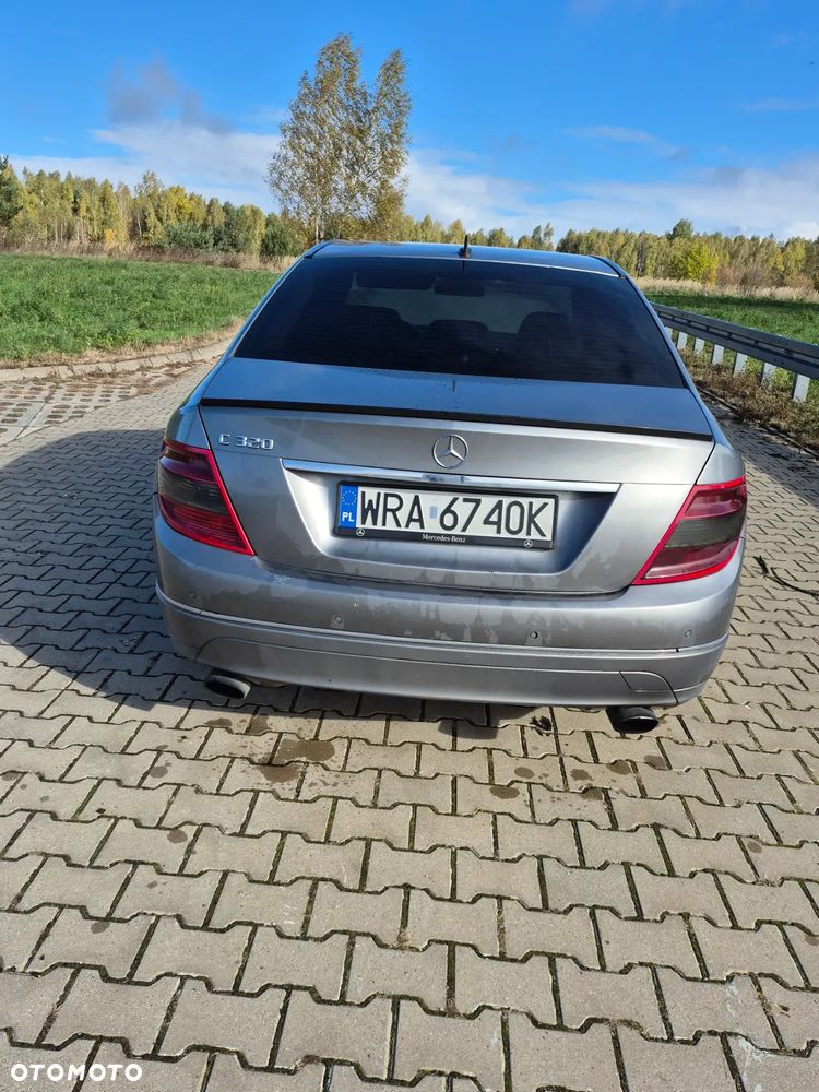 Mercedes-Benz Klasa C 320 CDI 7G-TRONIC Avantgarde - 3