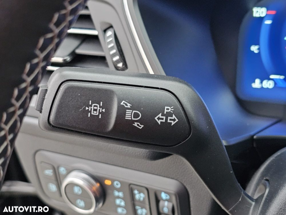 Ford Kuga 2.5 Duratec PHEV Vignale - 28