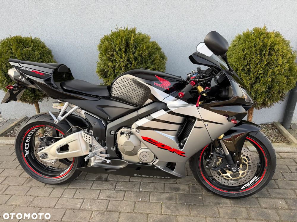 Honda CBR - 2