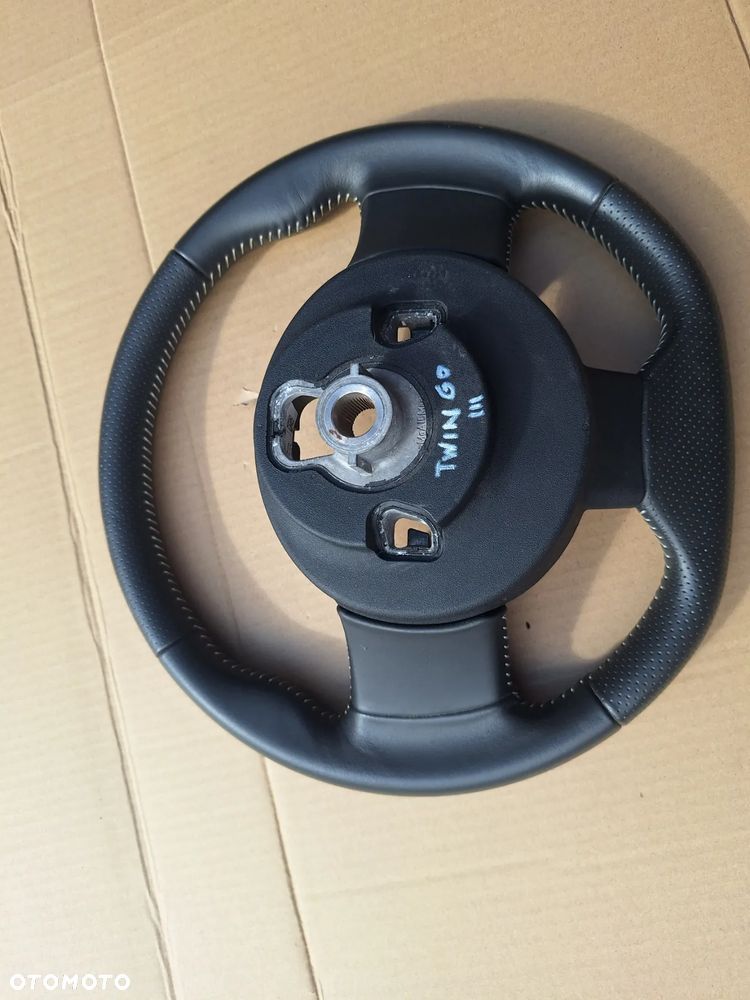 KIEROWNICA MULTIFUNKCYJNA RENAULT TWINGO III - 4