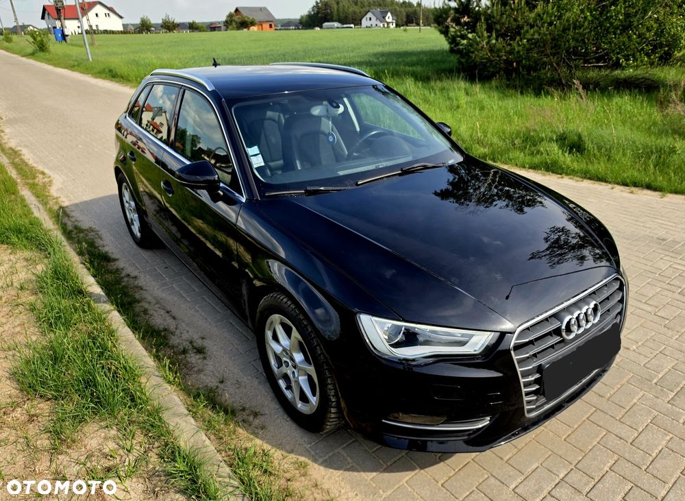 Audi A3 Sportback - 3