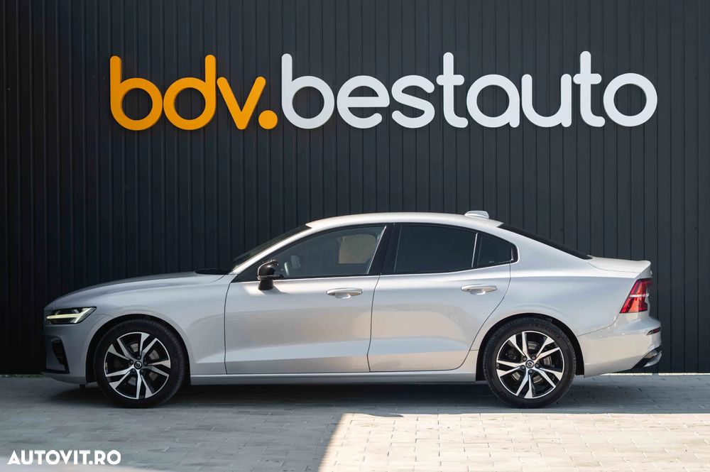 Volvo S60 B4 MHEV AT Plus Dark - 10