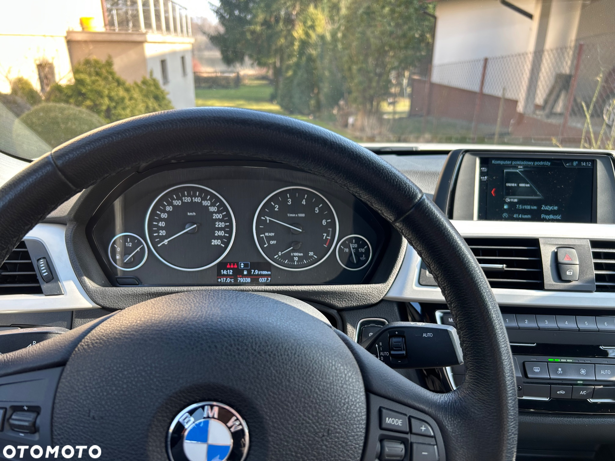 BMW Seria 3 318i - 12