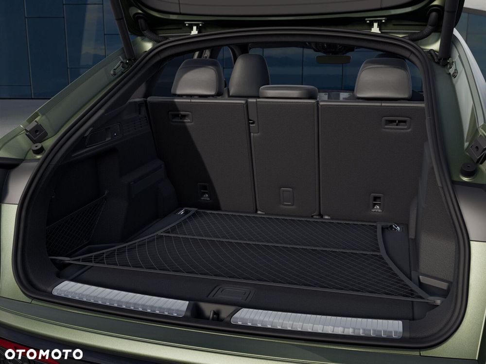 Audi Q5 Sportback - 9