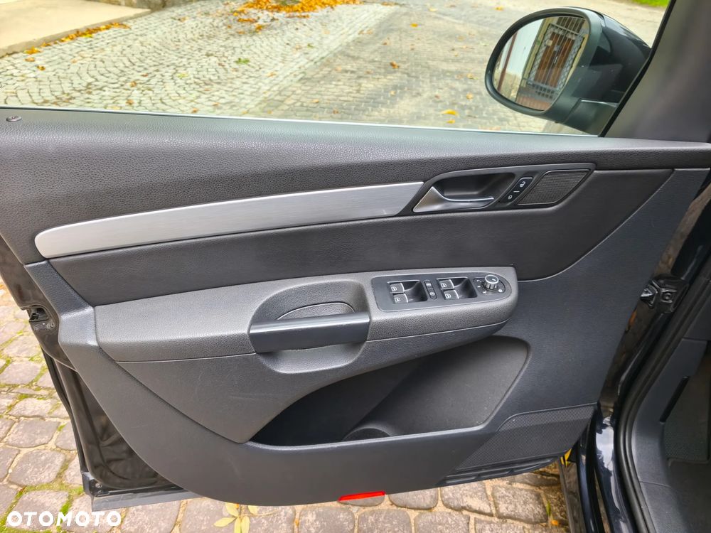 Volkswagen Sharan 2.0 TDI Highline DSG - 13