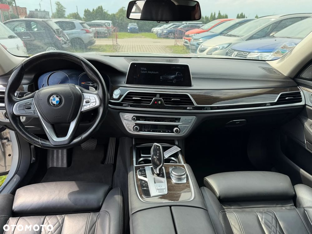 BMW Seria 7 730d xDrive - 12