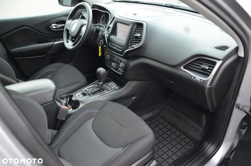 Jeep Cherokee 3.2 V6 Active Drive I Overland - 24