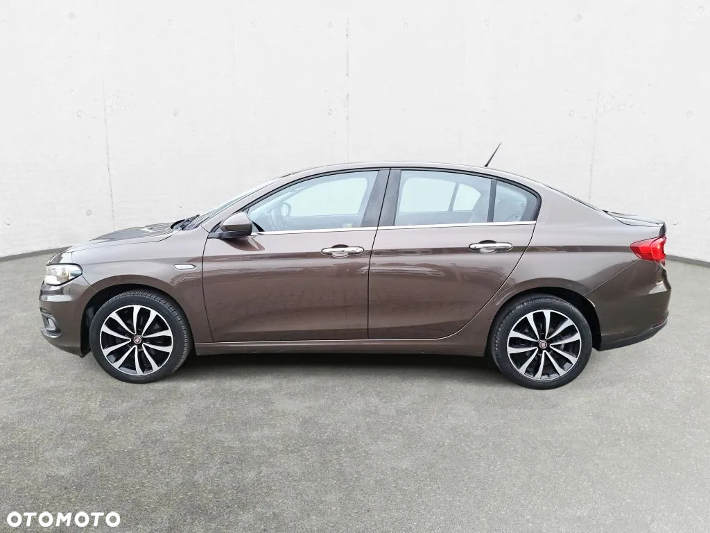 Fiat Tipo 1.6 MultiJet 16v Lounge - 8