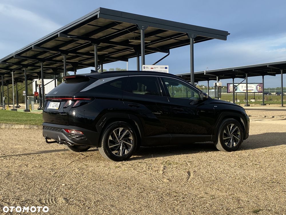 Hyundai Tucson blue 1.6 CRDi 2WD DCT Premium - 24