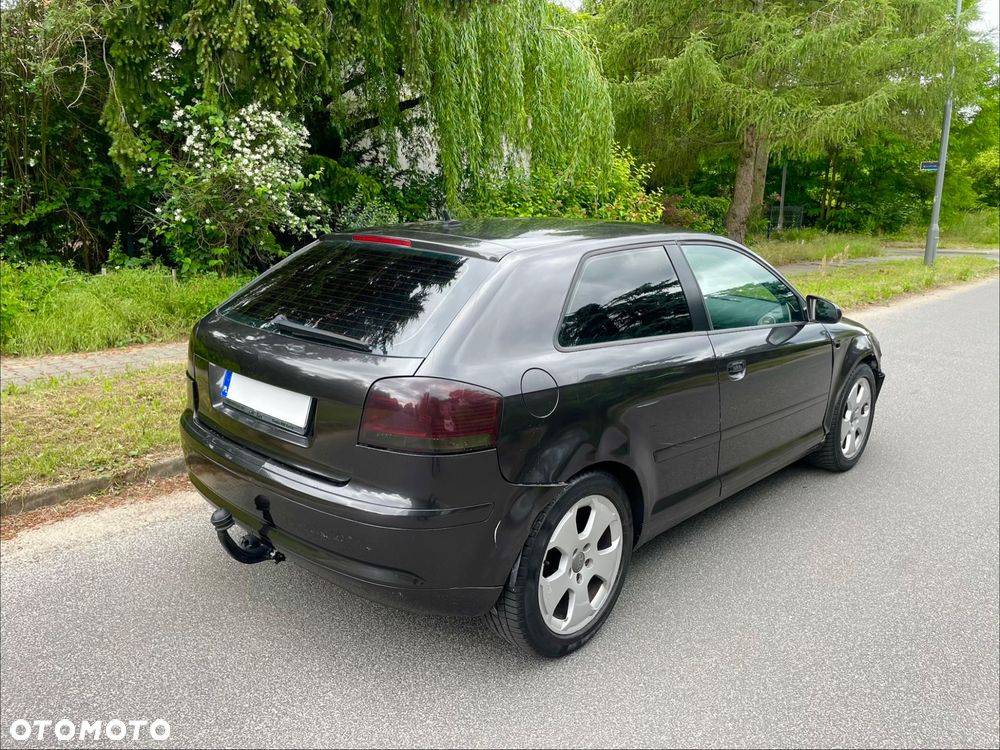 Audi A3 3-drzwiowe 1.6 Ambiente - 6