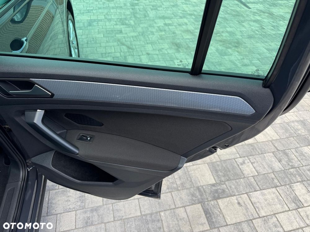 Volkswagen Tiguan 1.5 TSI EVO Life DSG - 27