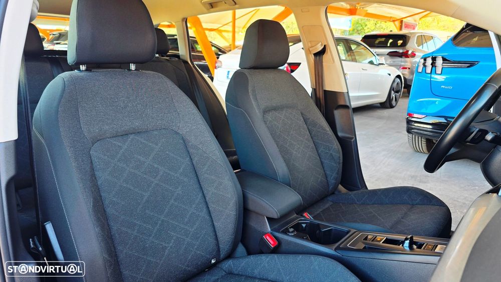 VW Golf Variant 1.0 eTSI Life DSG - 17