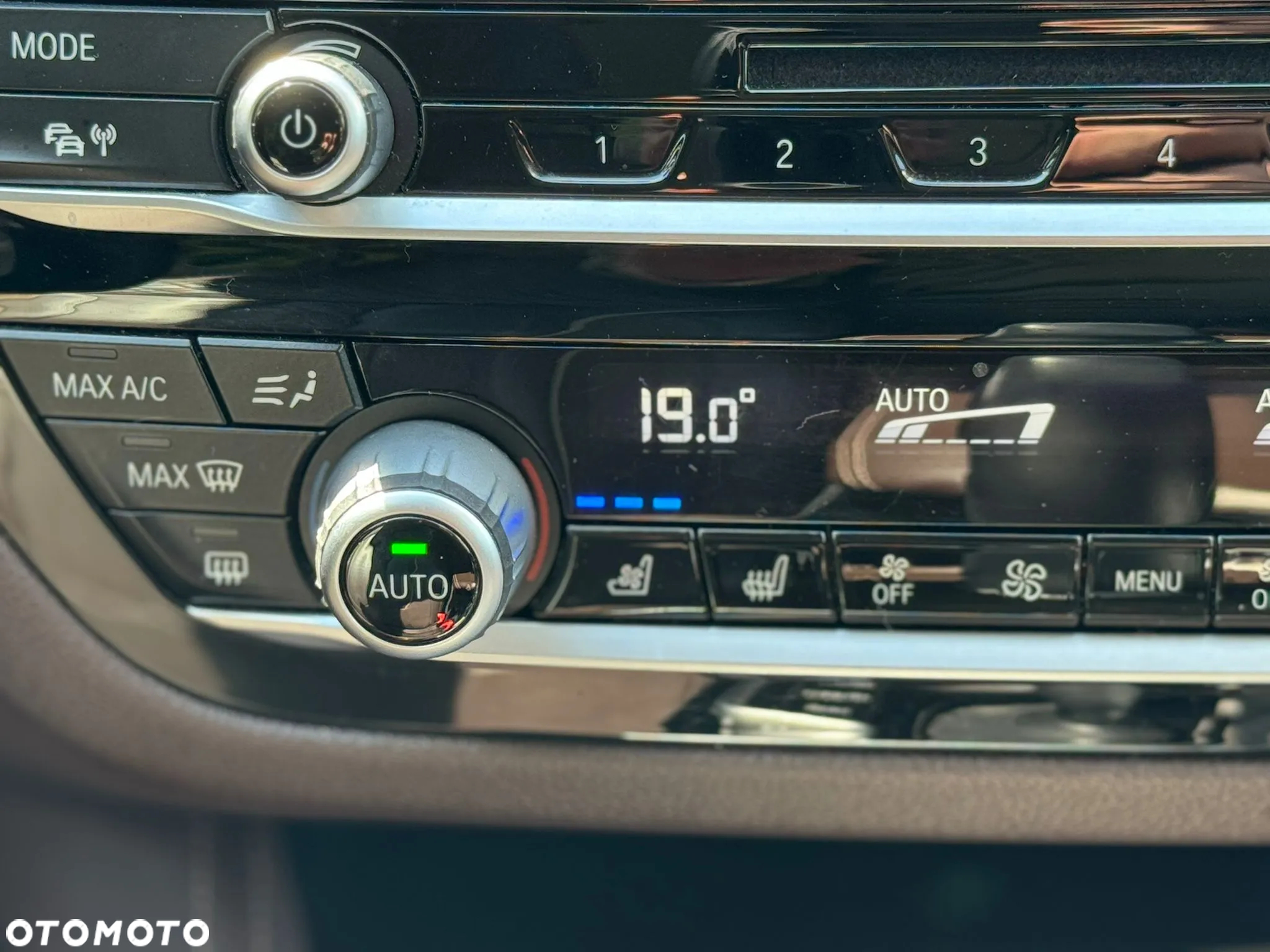 BMW Seria 5 530i xDrive Luxury Line sport - 18