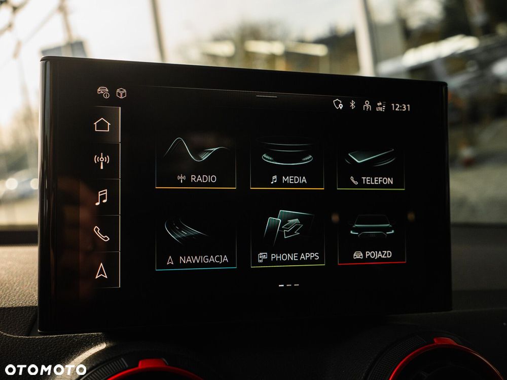 Audi SQ2 - 38