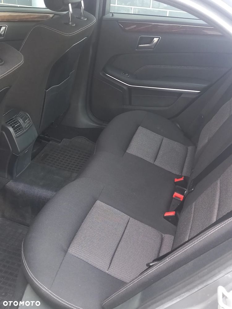 Mercedes-Benz Klasa E 220 BlueTEC 9G-TRONIC - 8
