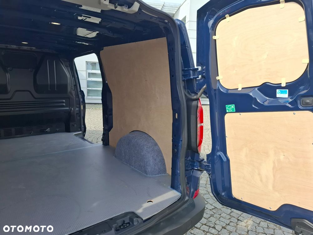 Volkswagen Transporter - 7