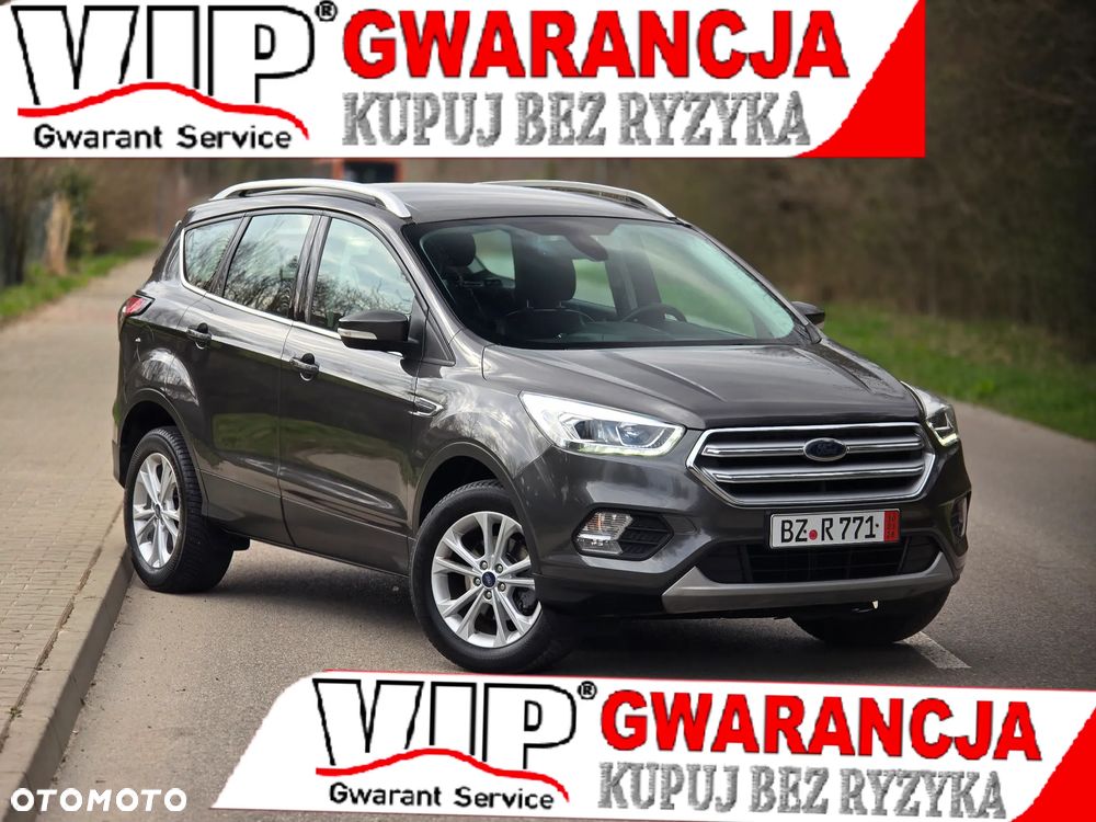 Ford Kuga 1.5 EcoBoost 2x4 Titanium - 1