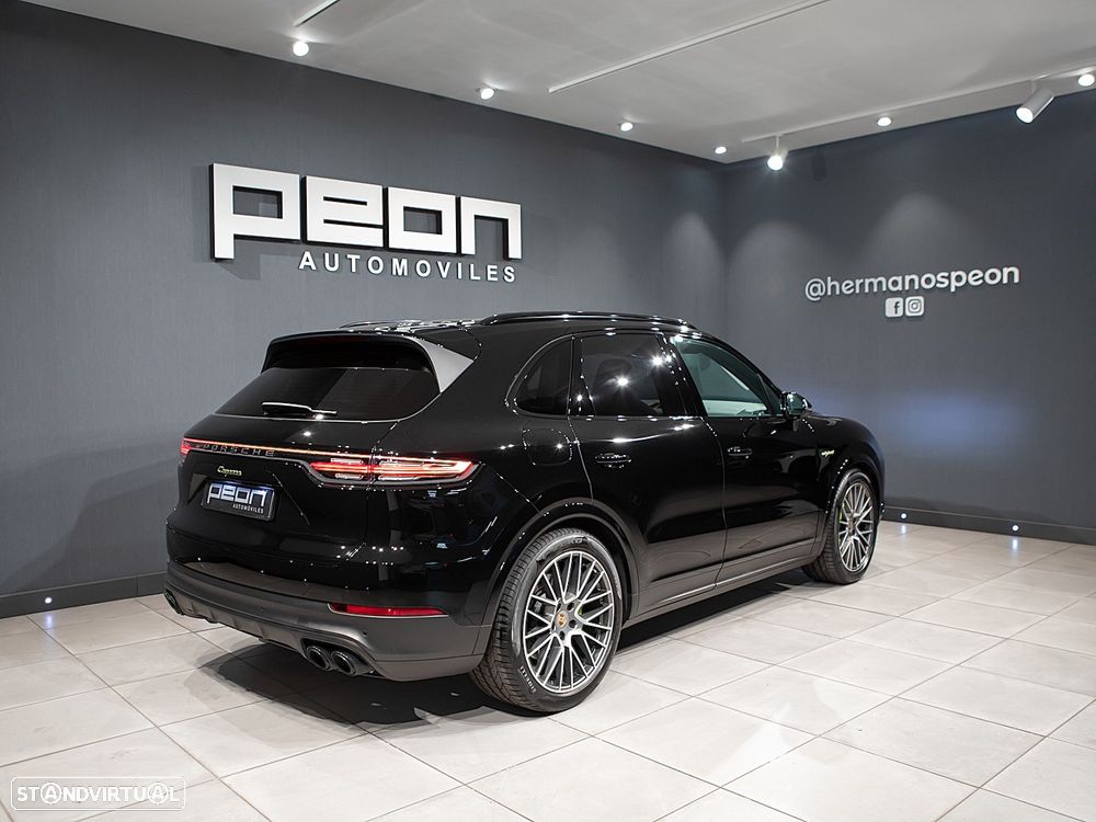 Porsche Cayenne E-Hybrid Platinum Edition - 19