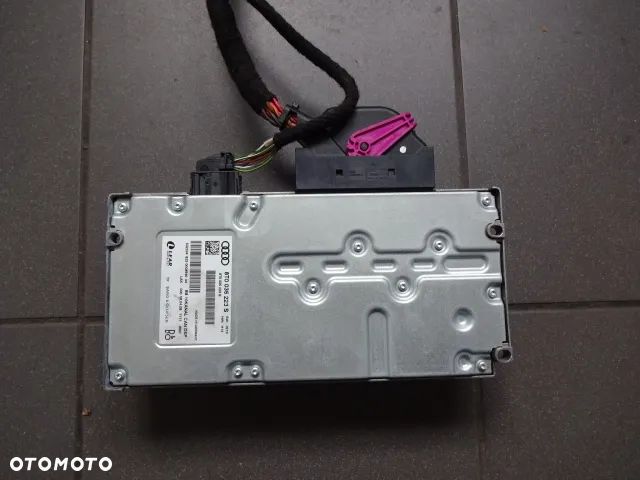 Wzmacniacz Bang&Olufsen Audi A4 B8 8T0035223S - 2