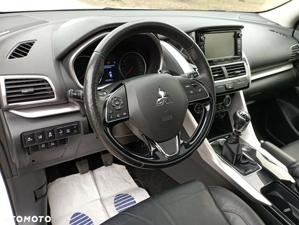 Mitsubishi Eclipse Cross - 20