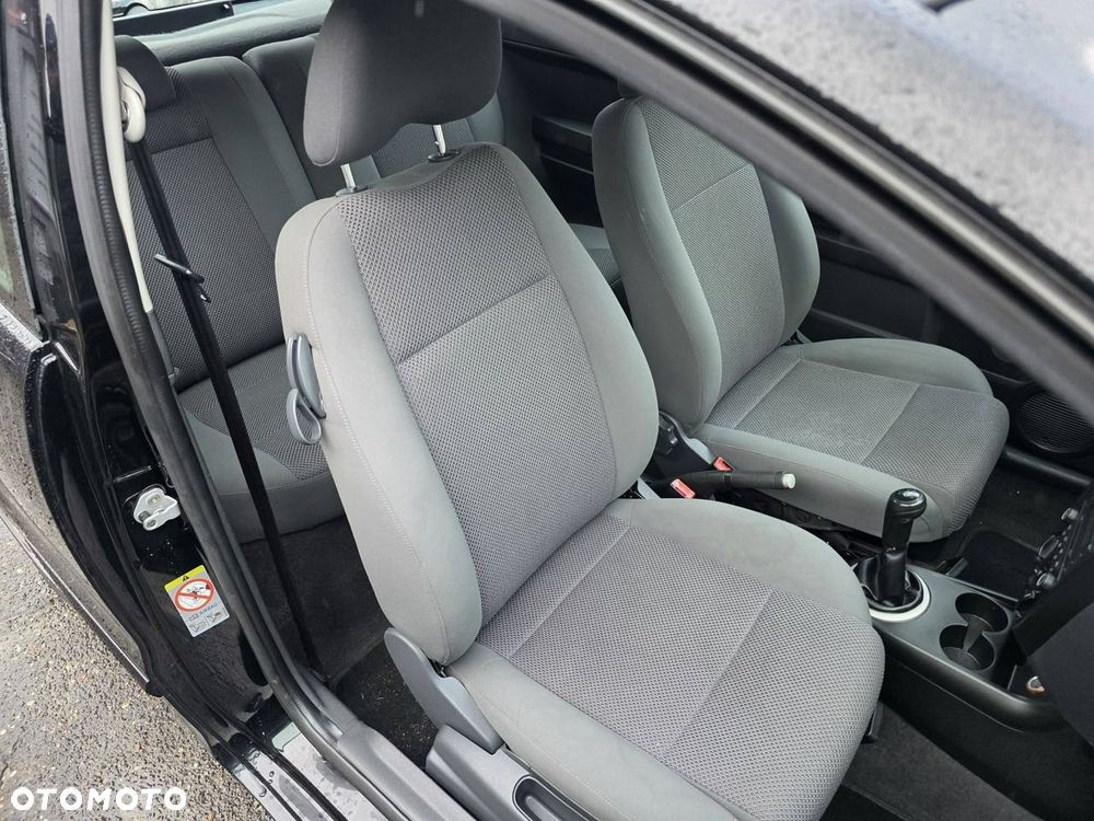 Volkswagen Fox 1.4 Fresh - 17