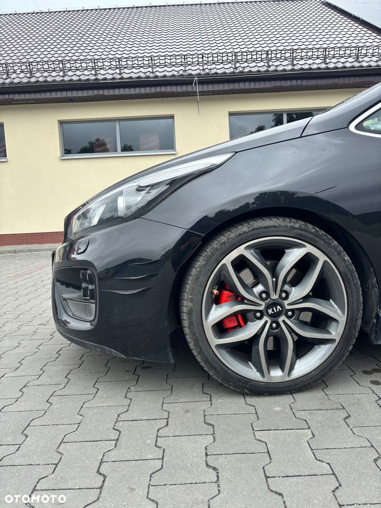 Kia Ceed 1.6 T-GDI GT - 6