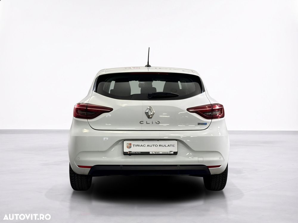 Renault Clio - 5