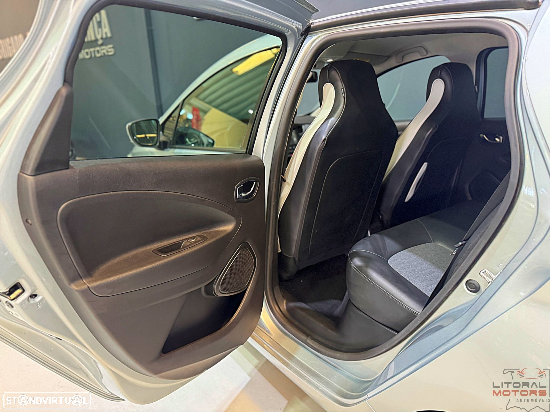 Renault Zoe (c/ Bateria) E-Tech EV50 Equilibre - 15
