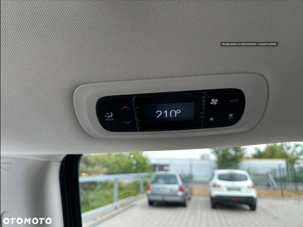 Chrysler Pacifica - 14