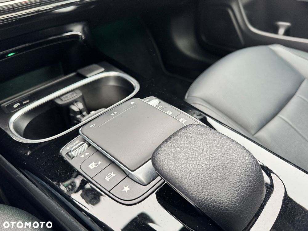 Mercedes-Benz CLA 200 d 8G-DCT Edition AMG Line - 24