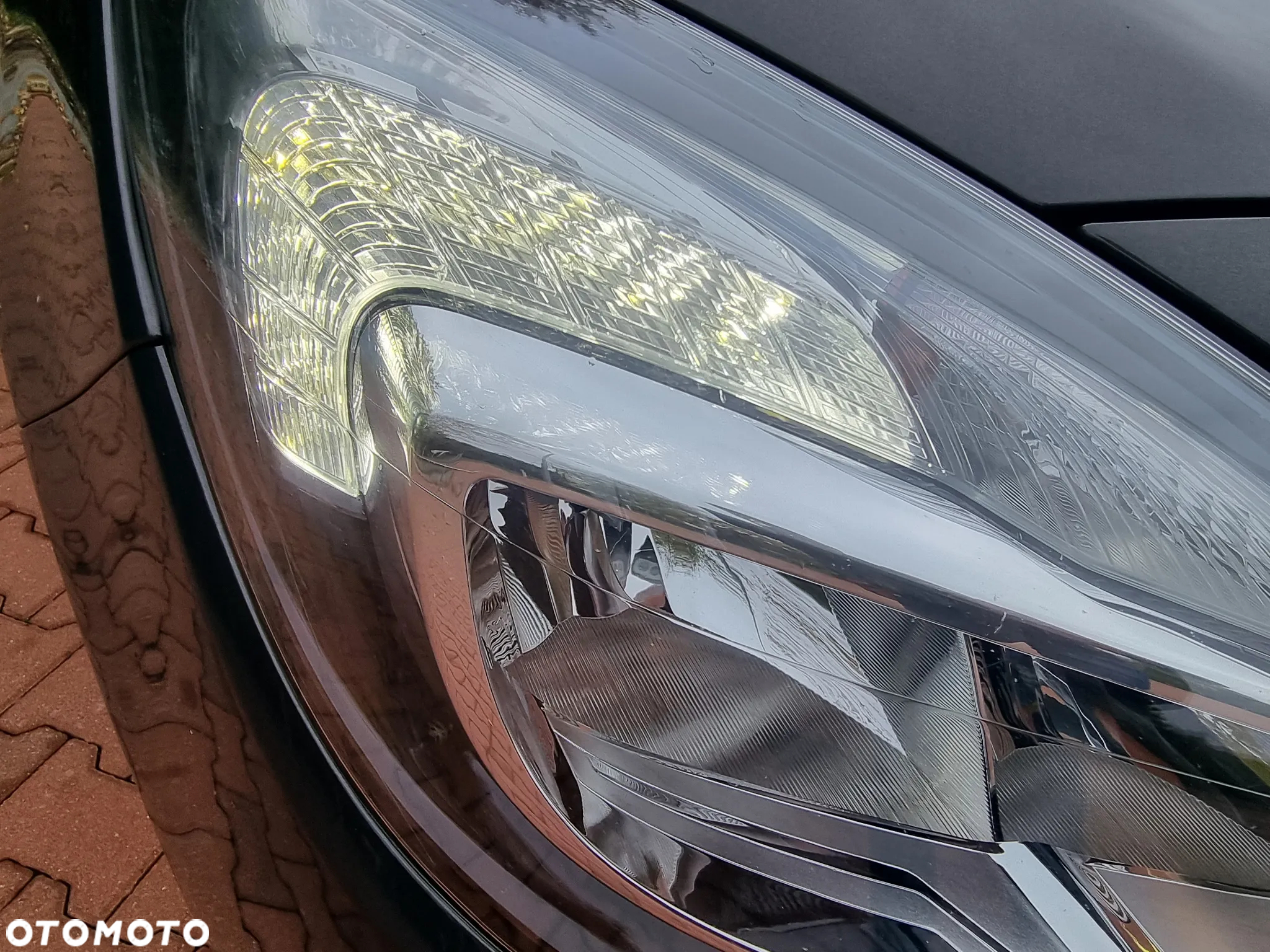 Opel Meriva 1.4 T Cosmo S&S - 26
