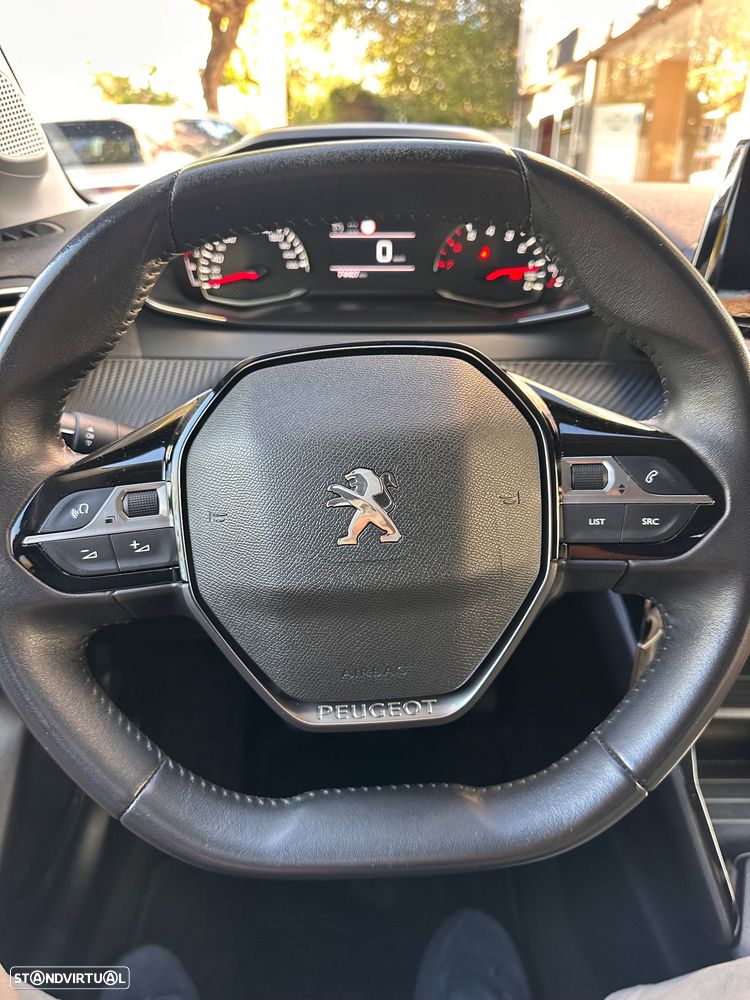 Peugeot 208 1.2 PureTech Active Pack - 10