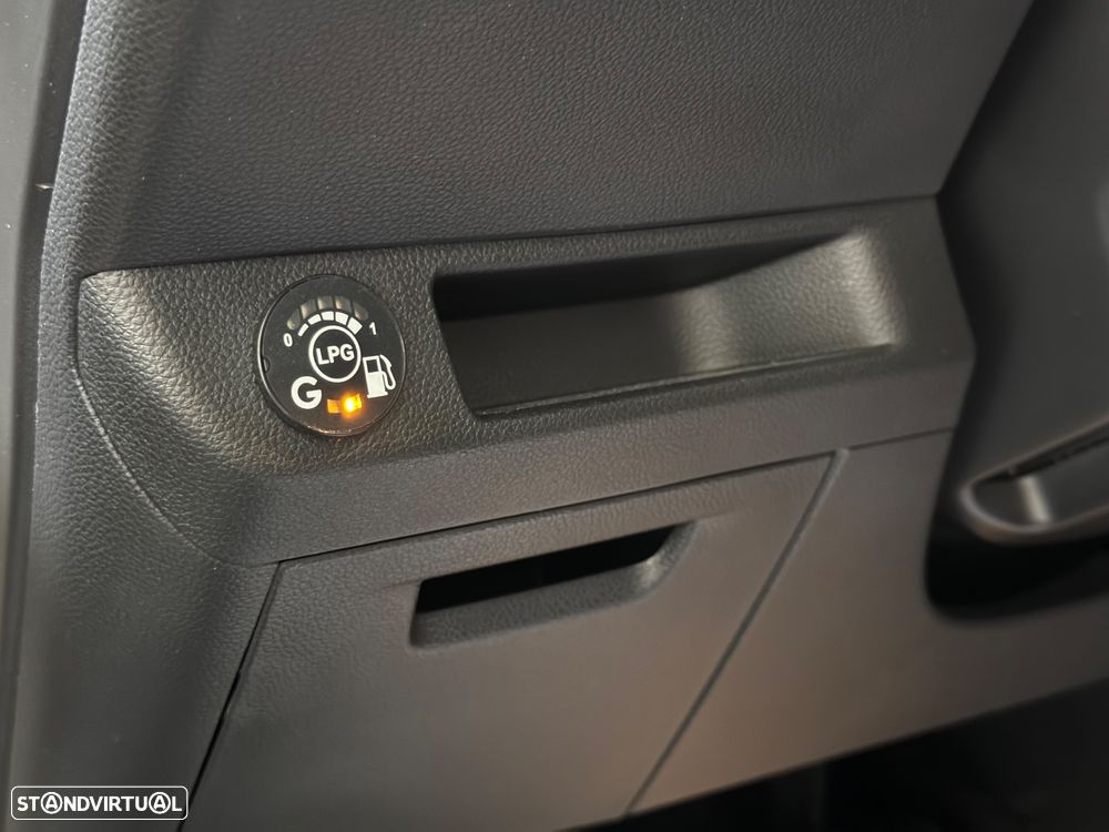 Renault Clio 1.0 TCe Evolution Bi-Fuel - 14