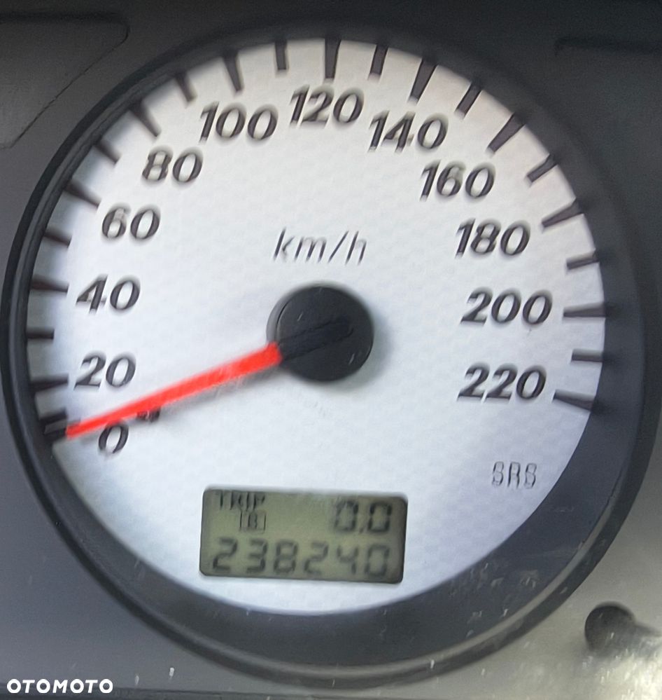 Mitsubishi Lancer 1.6 Invite - 15