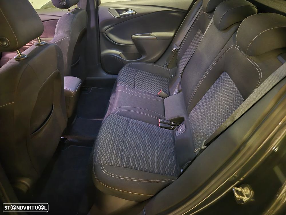 Opel Astra 1.0 Dynamic Sport S/S - 25