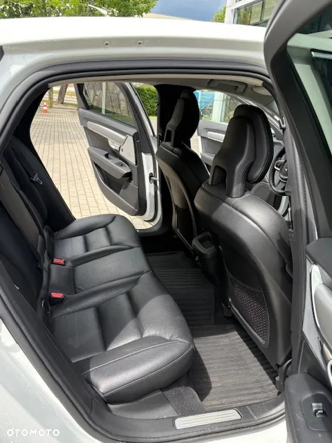 Volvo S90 D4 Momentum - 4