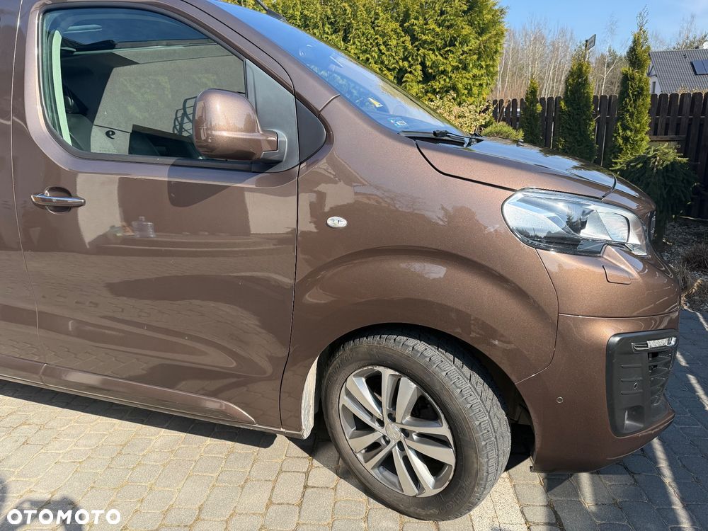 Peugeot Traveller 2.0 BlueHDi Long Business Vip - 30
