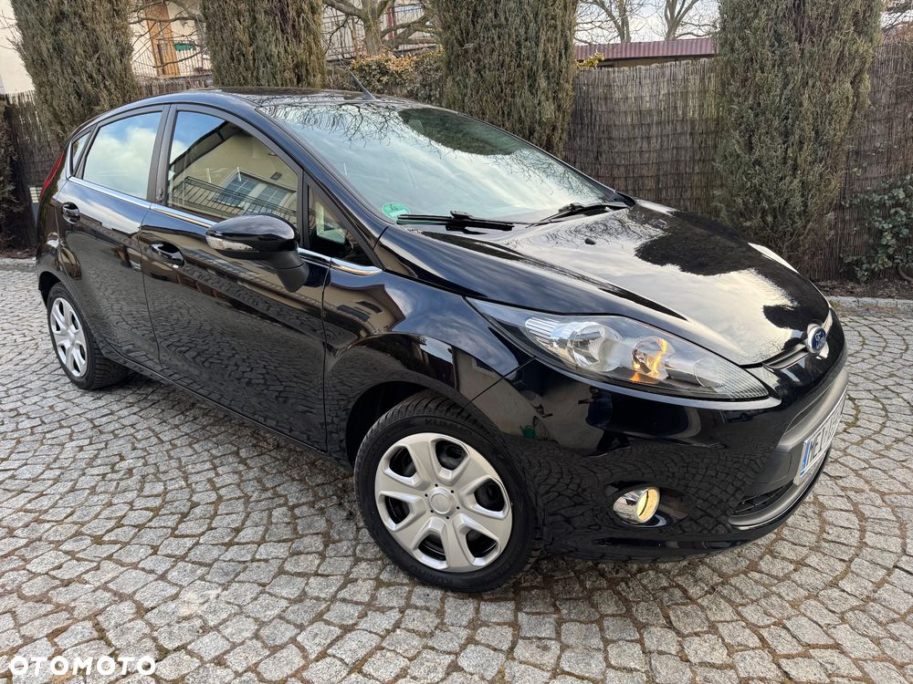 Ford Fiesta 1.25 Champions Edition - 12