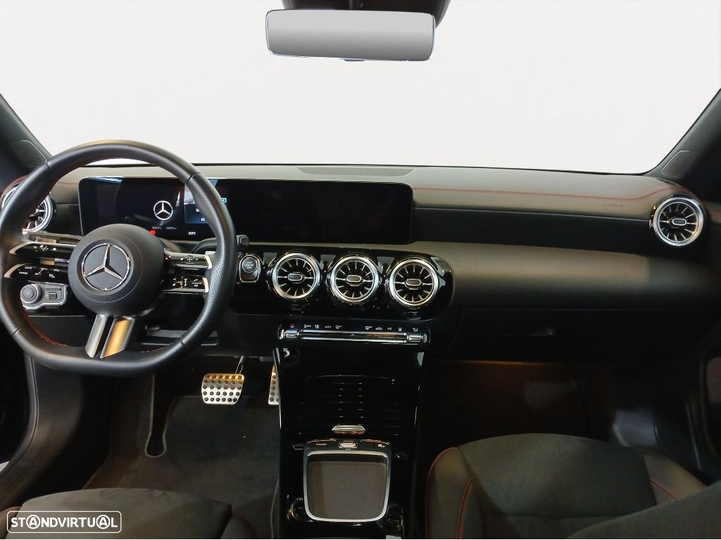 Mercedes-Benz CLA 250 e AMG Line - 11