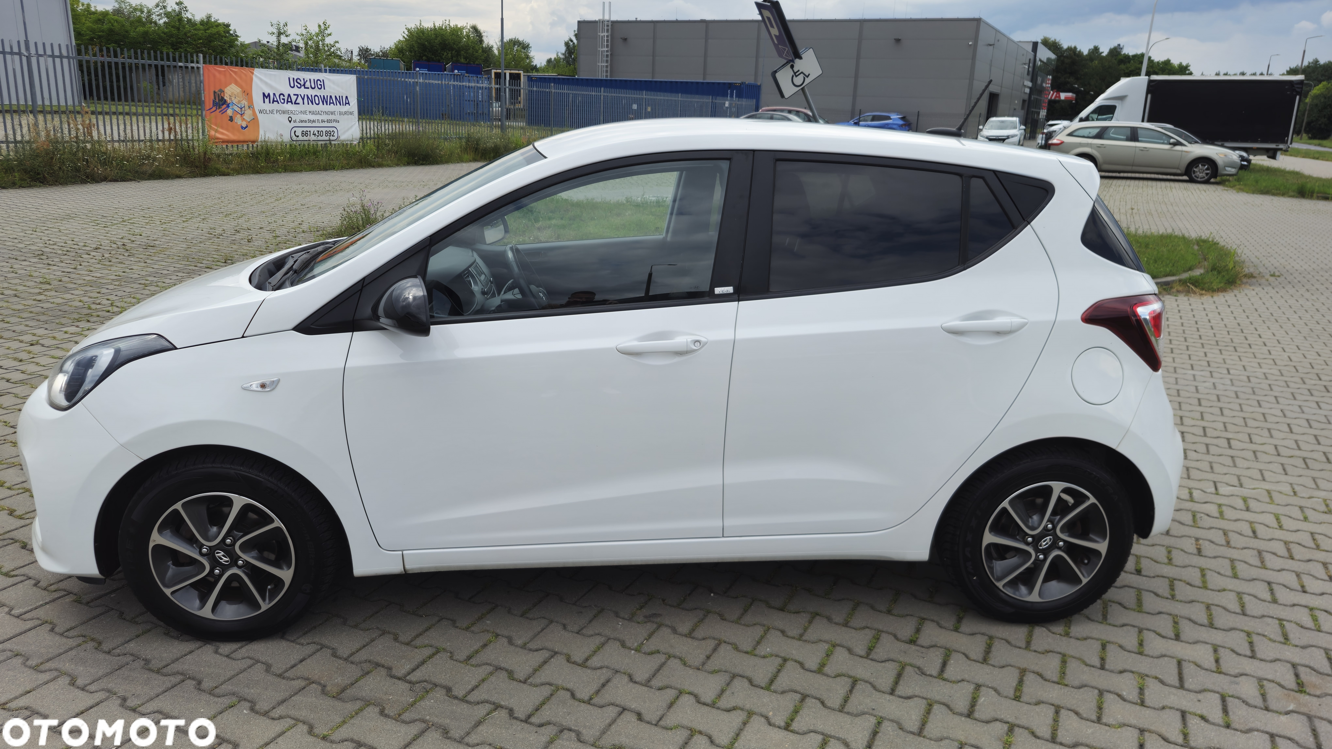 Hyundai i10 1.0 blue Pure - 4