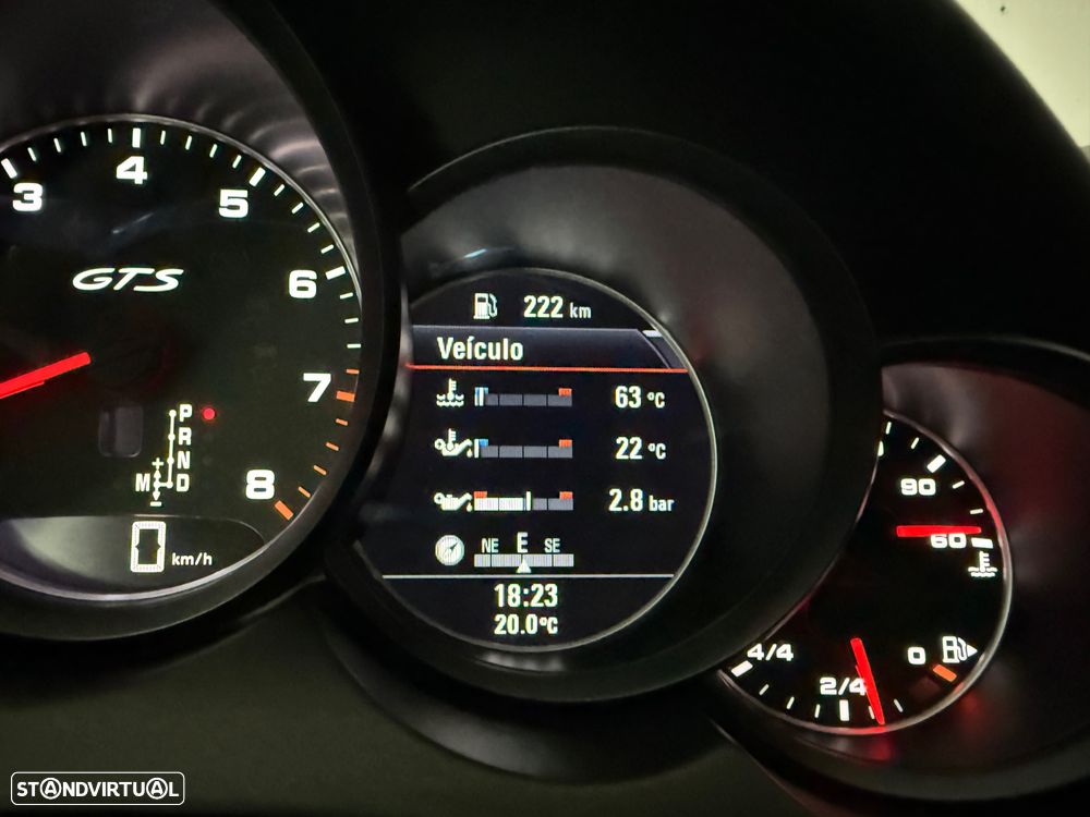 Porsche Cayenne GTS - 40