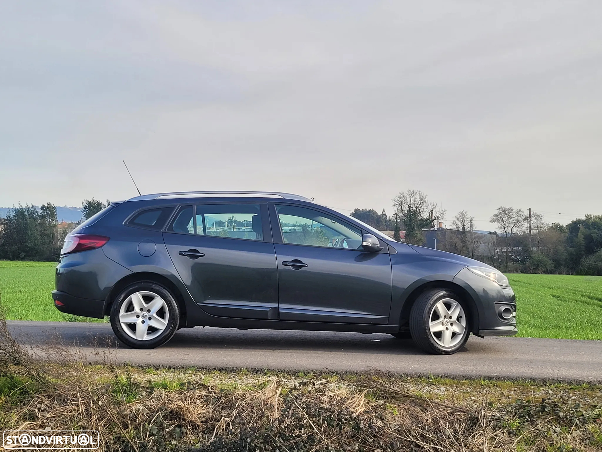 Renault Mégane Sport Tourer 1.5 dCi Confort SS - 5